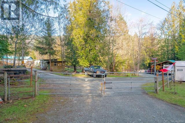 4391 Best Rd, House detached with 4 bedrooms, 2 bathrooms and 10 parking in Alberni Clayoquot F BC | Image 39