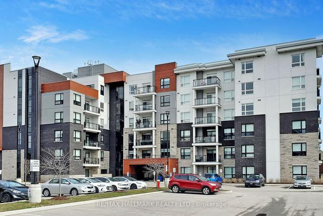 ph 604 - 340 Plains Rd E, Condo with 2 bedrooms, 2 bathrooms and 1 parking in Burlington ON | Image 1