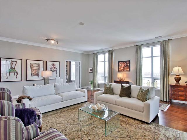 ph05 - 1135 Royal York Rd, Condo with 2 bedrooms, 3 bathrooms and 2 parking in Toronto ON | Image 34
