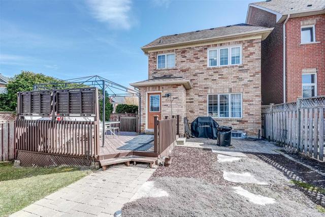 120 Settlement Park Ave, House detached with 3 bedrooms, 4 bathrooms and 2 parking in Markham ON | Image 18
