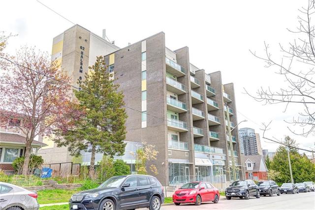 b506 - 62 Balsam Street, House attached with 1 bedrooms, 1 bathrooms and null parking in Waterloo ON | Image 3