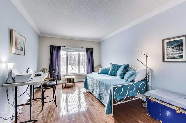 403 Morley Cook Cres, Condo with 2 bedrooms, 3 bathrooms and 4 parking in Newmarket ON | Image 3