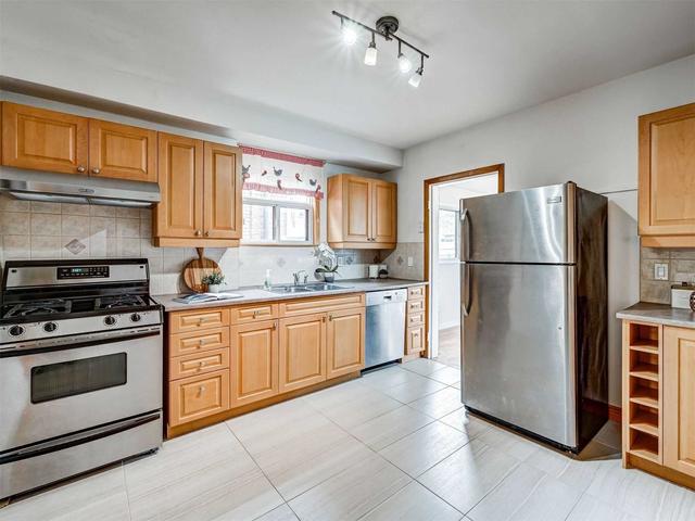 351 Lauder Ave, House detached with 3 bedrooms, 2 bathrooms and 1 parking in Toronto ON | Image 4