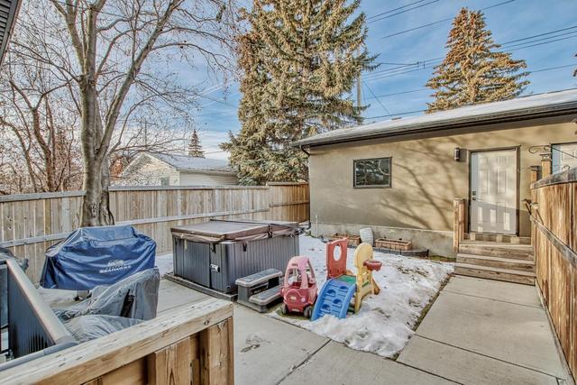 2611 36 Street Sw, Home with 4 bedrooms, 3 bathrooms and 2 parking in Calgary AB | Image 45