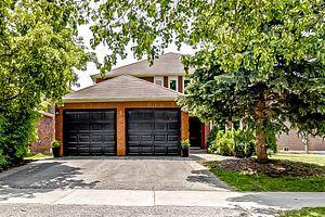 7 Atlantic Ave, House detached with 4 bedrooms, 4 bathrooms and 4 parking in Markham ON | Image 12