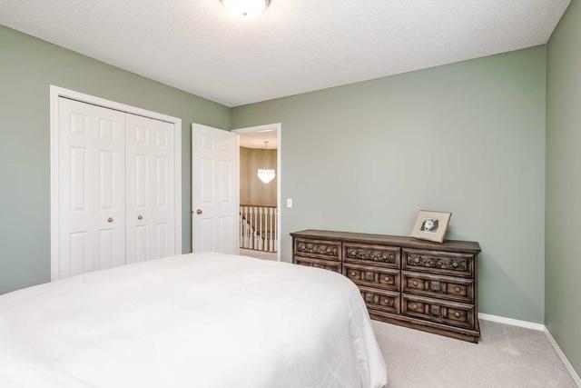 50 Mt Yamnuska Court Se, House detached with 3 bedrooms, 2 bathrooms and 4 parking in Calgary AB | Image 22
