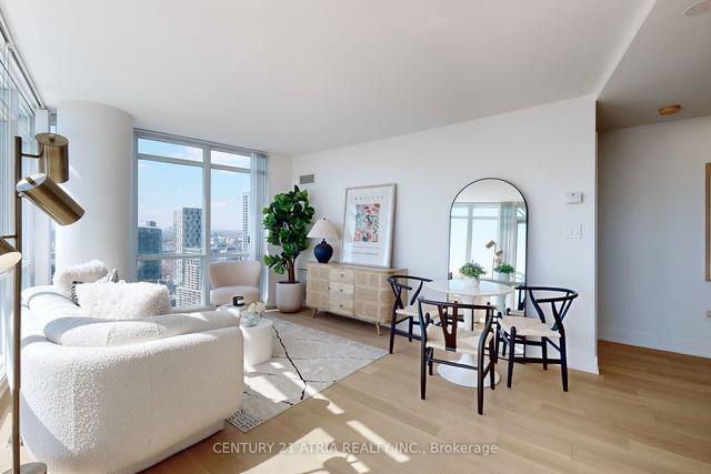 4015 - 11 Brunel Crt, Condo with 2 bedrooms, 2 bathrooms and 1 parking in Toronto ON | Image 36