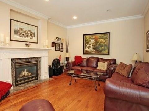 66 Shaver Ave N, House detached with 4 bedrooms, 4 bathrooms and 4 parking in Toronto ON | Image 3