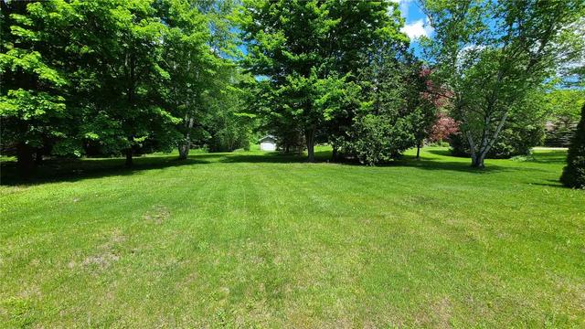 37 Alpine Dr, House detached with 4 bedrooms, 2 bathrooms and 11 parking in Oro Medonte ON | Image 7