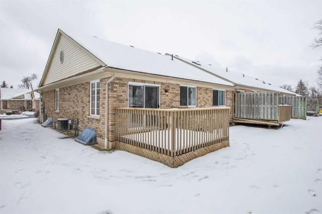 54 Auburn St, Townhouse with 1 bedrooms, 3 bathrooms and 2 parking in Peterborough ON | Image 19