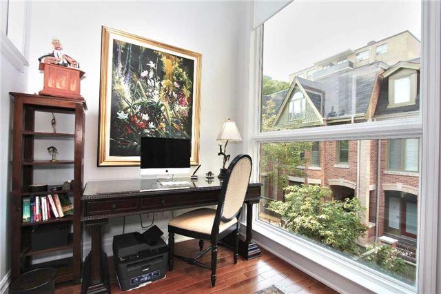 Th 3 - 38 Earl St, Townhouse with 2 bedrooms, 3 bathrooms and 1 parking in Toronto ON | Image 11