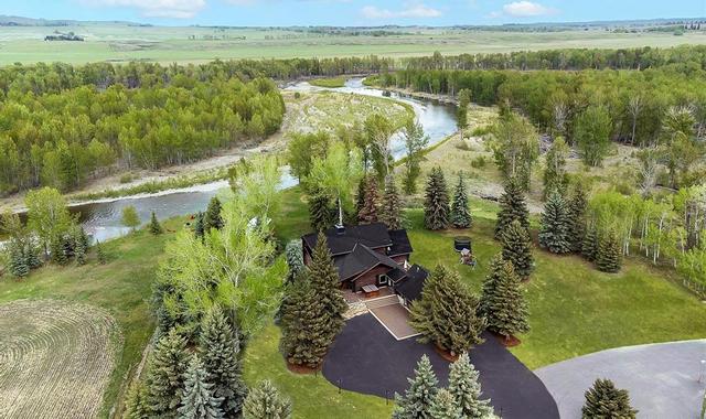 48196 Highway 7 W, House detached with 4 bedrooms, 3 bathrooms and 10 parking in Foothills County AB | Card Image