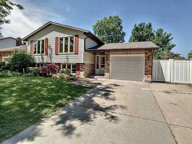 1689 Willowbrook Cres, House detached with 3 bedrooms, 2 bathrooms and 3 parking in Sarnia ON | Image 2