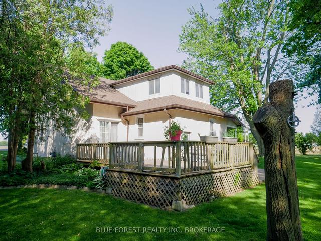12613 Furnival Rd, House detached with 3 bedrooms, 2 bathrooms and 15 parking in West Elgin ON | Image 6