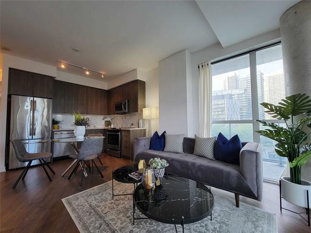 905 - 50 Bruyeres Mews, Condo with 2 bedrooms, 2 bathrooms and 0 parking in Toronto ON | Image 2