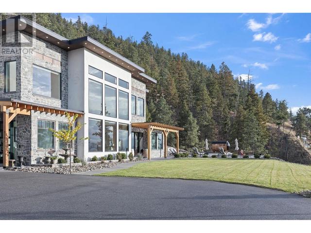 3151 Shayler Road, House detached with 4 bedrooms, 5 bathrooms and 3 parking in Kelowna BC | Image 38