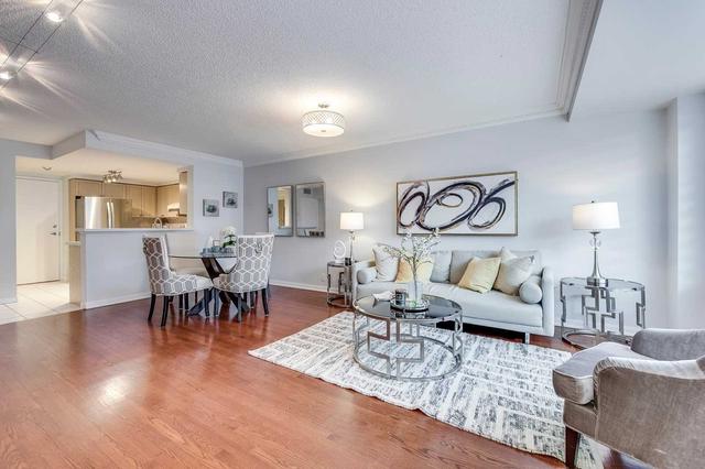 1219 - 28 Sommerset Way, Townhouse with 3 bedrooms, 3 bathrooms and 2 parking in Toronto ON | Image 38