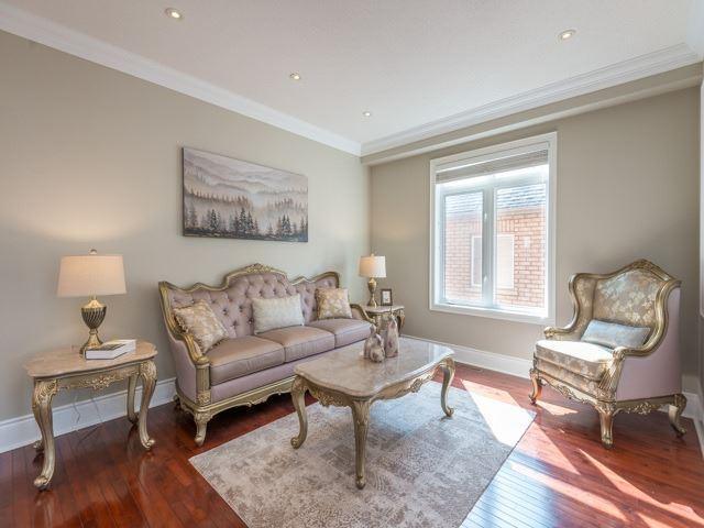 204 Jefferson Forest Dr, House detached with 5 bedrooms, 5 bathrooms and 6 parking in Richmond Hill ON | Image 3