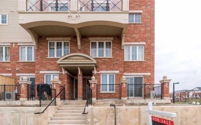 1 - 2508 Post Rd, Townhouse with 2 bedrooms, 2 bathrooms and 1 parking in Oakville ON | Image 1