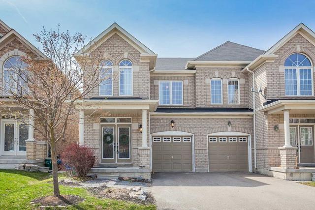 562 Foxcroft Blvd, House semidetached with 3 bedrooms, 3 bathrooms and 3 parking in Newmarket ON | Image 1