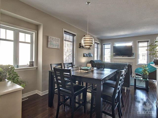 2201 Angelica Avenue, Townhouse with 3 bedrooms, 4 bathrooms and 6 parking in Ottawa ON | Image 5