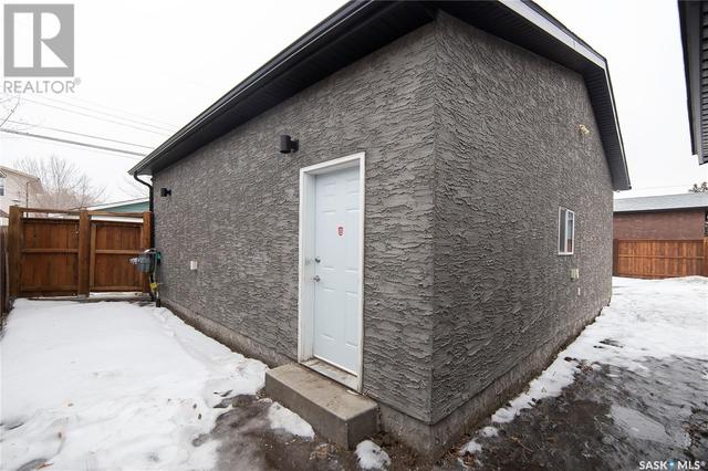 825 N Avenue S, House detached with 5 bedrooms, 4 bathrooms and null parking in Saskatoon SK | Image 43