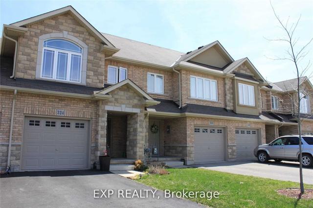 324 Keystone Cres, House attached with 3 bedrooms, 3 bathrooms and 2 parking in Hamilton ON | Image 1