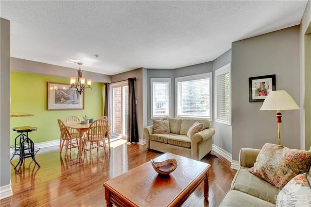 460 Grey Seal Circle, Townhouse with 2 bedrooms, 2 bathrooms and 3 parking in Ottawa ON | Image 6
