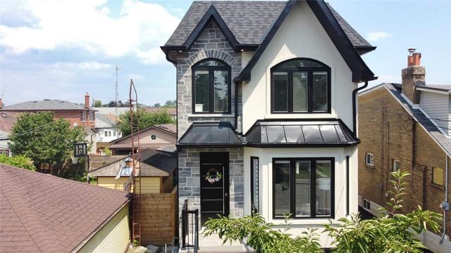 119 Regent St, House detached with 3 bedrooms, 4 bathrooms and 4 parking in Toronto ON | Image 1