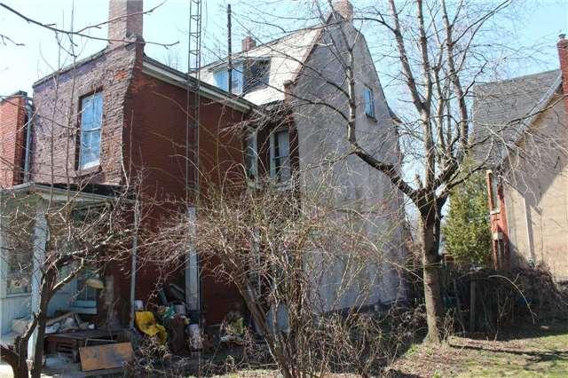 59 Callender St, House attached with 5 bedrooms, 2 bathrooms and 2 parking in Toronto ON | Image 4