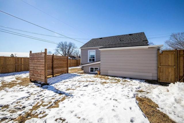 111 Hope St S, House detached with 2 bedrooms, 1 bathrooms and 3 parking in Port Hope ON | Image 16