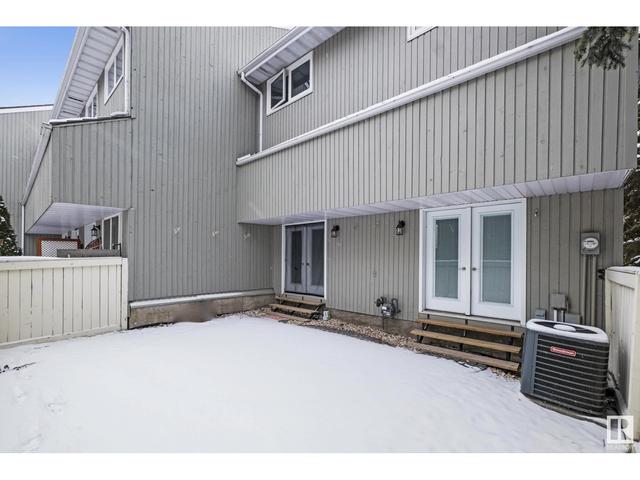 3044 108 St Nw, House attached with 3 bedrooms, 2 bathrooms and 4 parking in Edmonton AB | Image 38