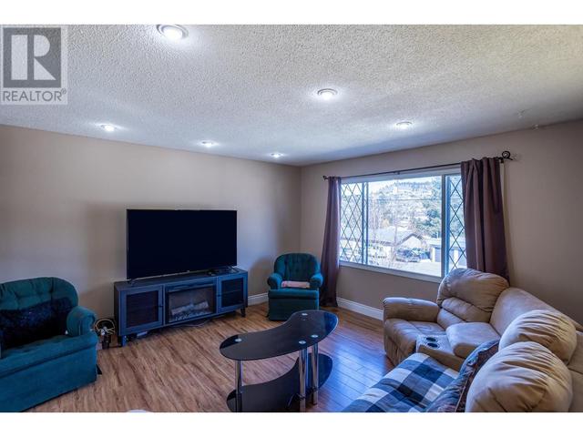 1775 Kloppenburg Road, House detached with 3 bedrooms, 1 bathrooms and 1 parking in Kelowna BC | Image 17