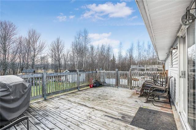 3458 Pattee Road, House detached with 4 bedrooms, 1 bathrooms and 5 parking in East Hawkesbury ON | Image 5
