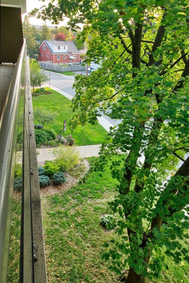 406 - 11 Woodman Dr S, Condo with 2 bedrooms, 1 bathrooms and 1 parking in Hamilton ON | Image 13