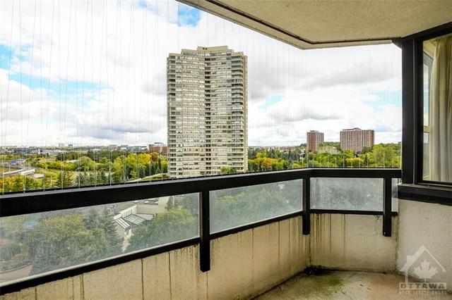 1004 - 1510 Riverside Drive, Condo with 2 bedrooms, 2 bathrooms and 1 parking in Ottawa ON | Image 15