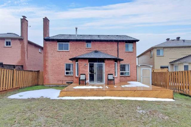Bsmt-6 Pinestone Crt, Whitby, ON, L1R1X4 | Card Image
