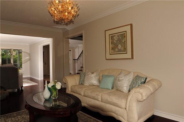104 Valleymede Dr, House detached with 4 bedrooms, 4 bathrooms and 4 parking in Richmond Hill ON | Image 4