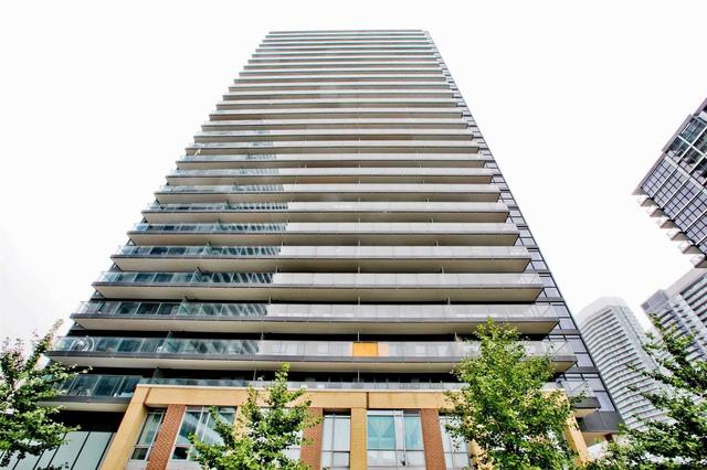 th03 - 29 Singer Crt, Townhouse with 2 bedrooms, 3 bathrooms and 2 parking in Toronto ON | Image 1