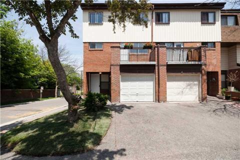 1 - 180 Mississauga Valley Blvd, Townhouse with 3 bedrooms, 3 bathrooms and 2 parking in Mississauga ON | Image 1