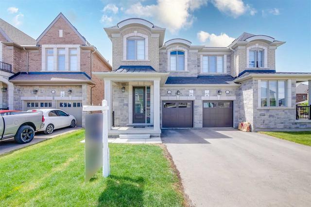1344 Britton Cres, House semidetached with 4 bedrooms, 4 bathrooms and 3 parking in Milton ON | Image 1