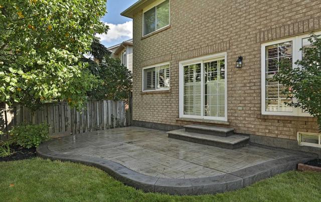 2220 Kenneth Cres, House detached with 3 bedrooms, 4 bathrooms and 4 parking in Burlington ON | Image 27