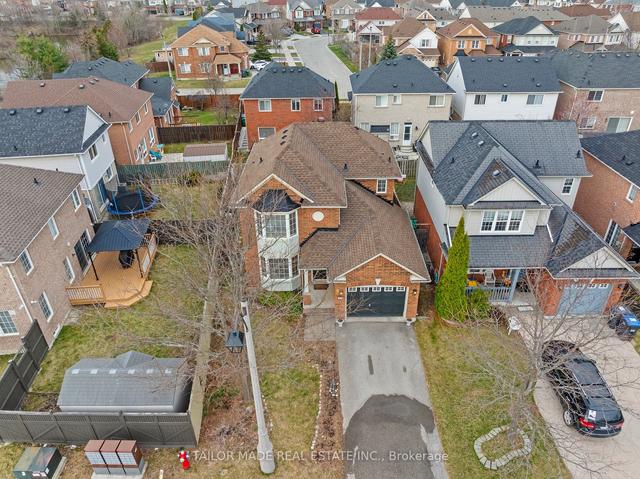 27 Allness Rd, House detached with 3 bedrooms, 3 bathrooms and 3 parking in Brampton ON | Image 22