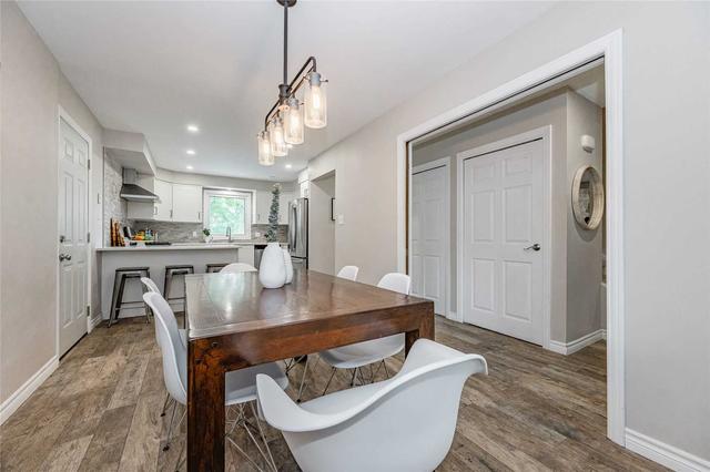 32 Shadybrook Cres, House detached with 3 bedrooms, 3 bathrooms and 3 parking in Guelph ON | Image 8