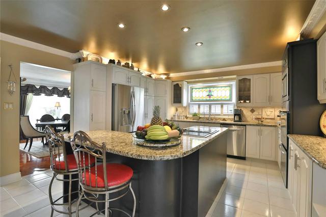 2023 Lady Di Crt, House detached with 4 bedrooms, 4 bathrooms and 6 parking in Mississauga ON | Image 37