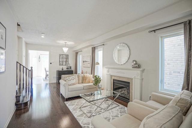 5 Edgehill Ave, House detached with 3 bedrooms, 3 bathrooms and 3 parking in Whitchurch Stouffville ON | Image 12