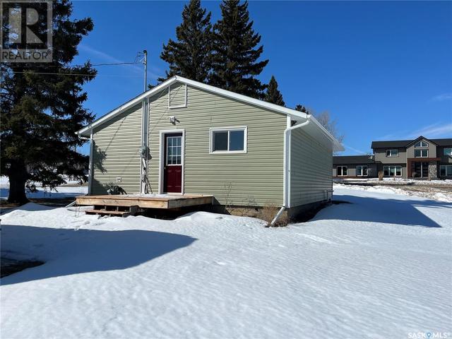 601 Main Street, House detached with 2 bedrooms, 1 bathrooms and null parking in Raymore SK | Image 22