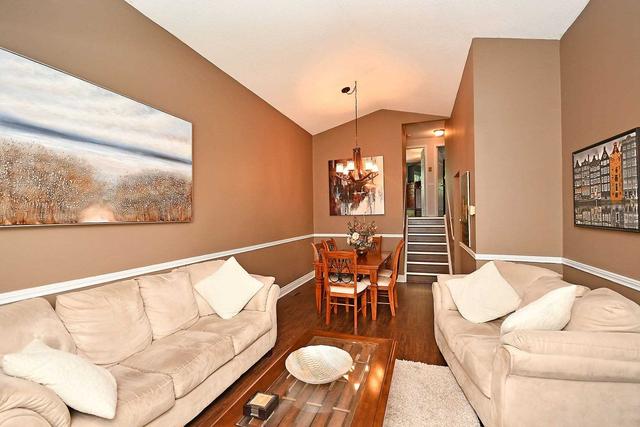 23 Richvale Dr S, House detached with 4 bedrooms, 2 bathrooms and 3 parking in Brampton ON | Image 37