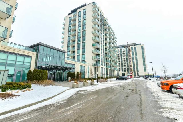 304 - 55 Yorkland Blvd, Condo with 1 bedrooms, 2 bathrooms and 1 parking in Brampton ON | Image 1