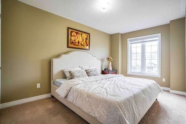 upper - 36 Lanark Circ, House semidetached with 4 bedrooms, 3 bathrooms and 2 parking in Brampton ON | Image 9
